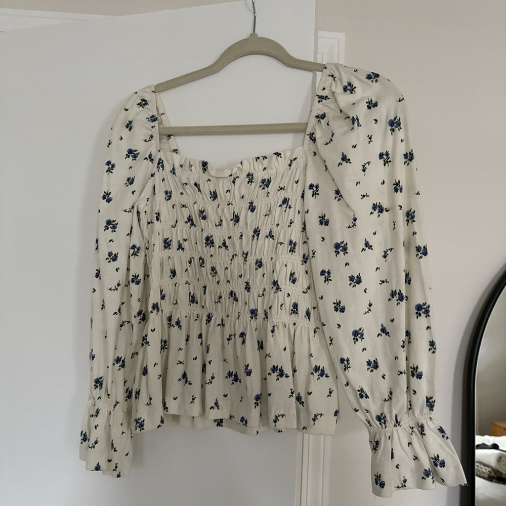 H&M Cream Floral Smocked Blouse